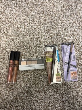 New With Tags Maybeline and Covergirl Makeup Bundle- 5 Pieces!